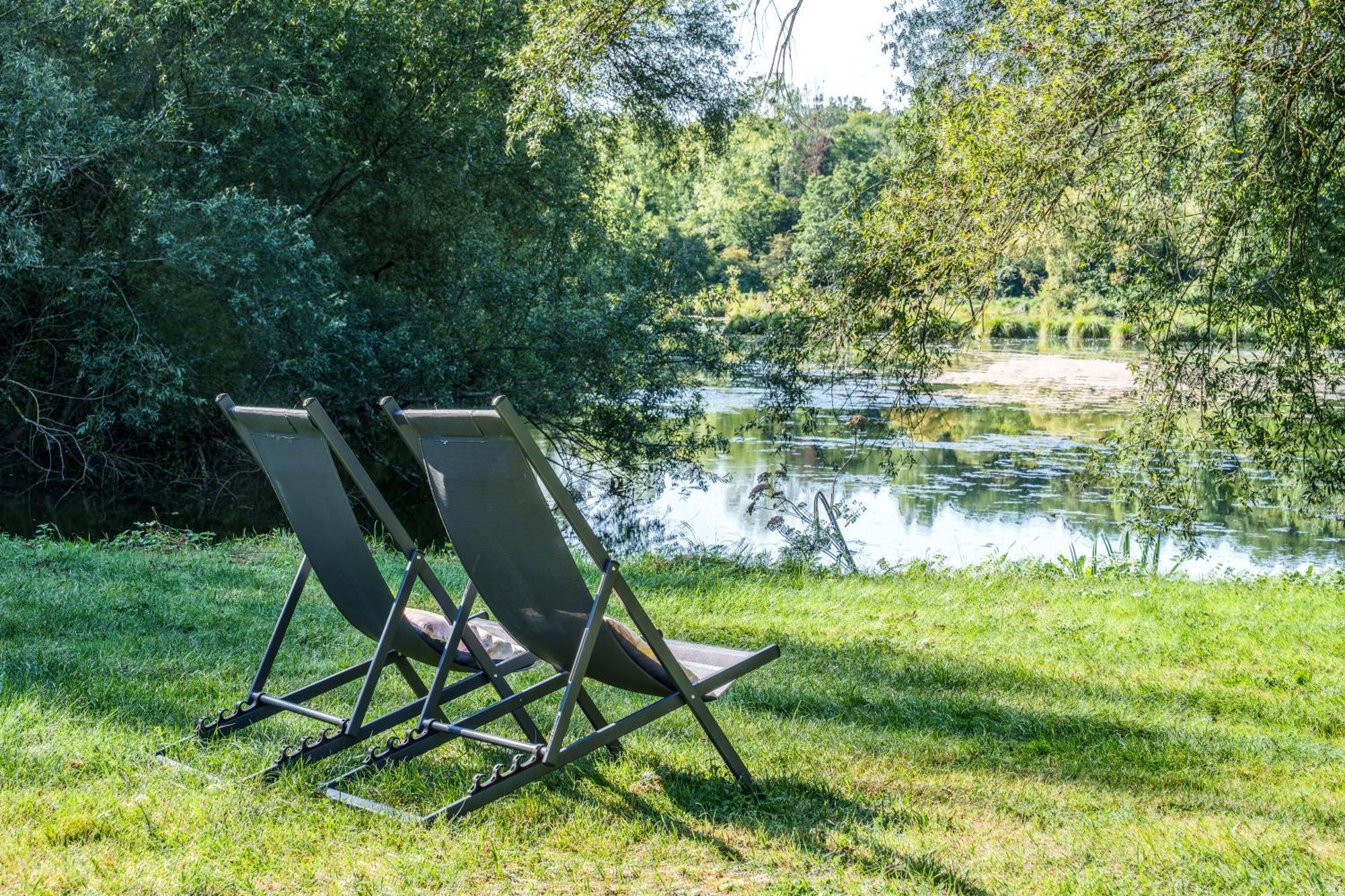 La Cabane Du Pont Du Douet Mazières-de-Touraine Esterno foto